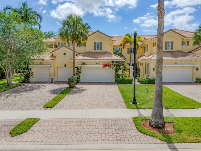 Building Photo - 4770 Cadiz Cir