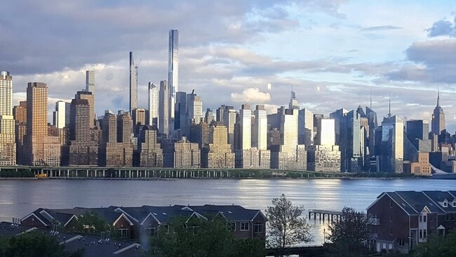 Foto del edificio - 7002 Boulevard E
