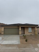 Building Photo - 2372 Tapatio Dr