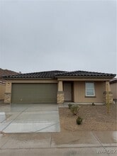 Building Photo - 2372 Tapatio Dr