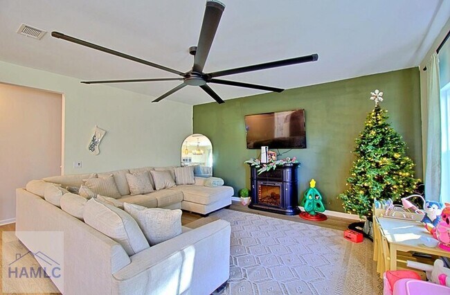 Foto del edificio - 980 Turpentine Trl