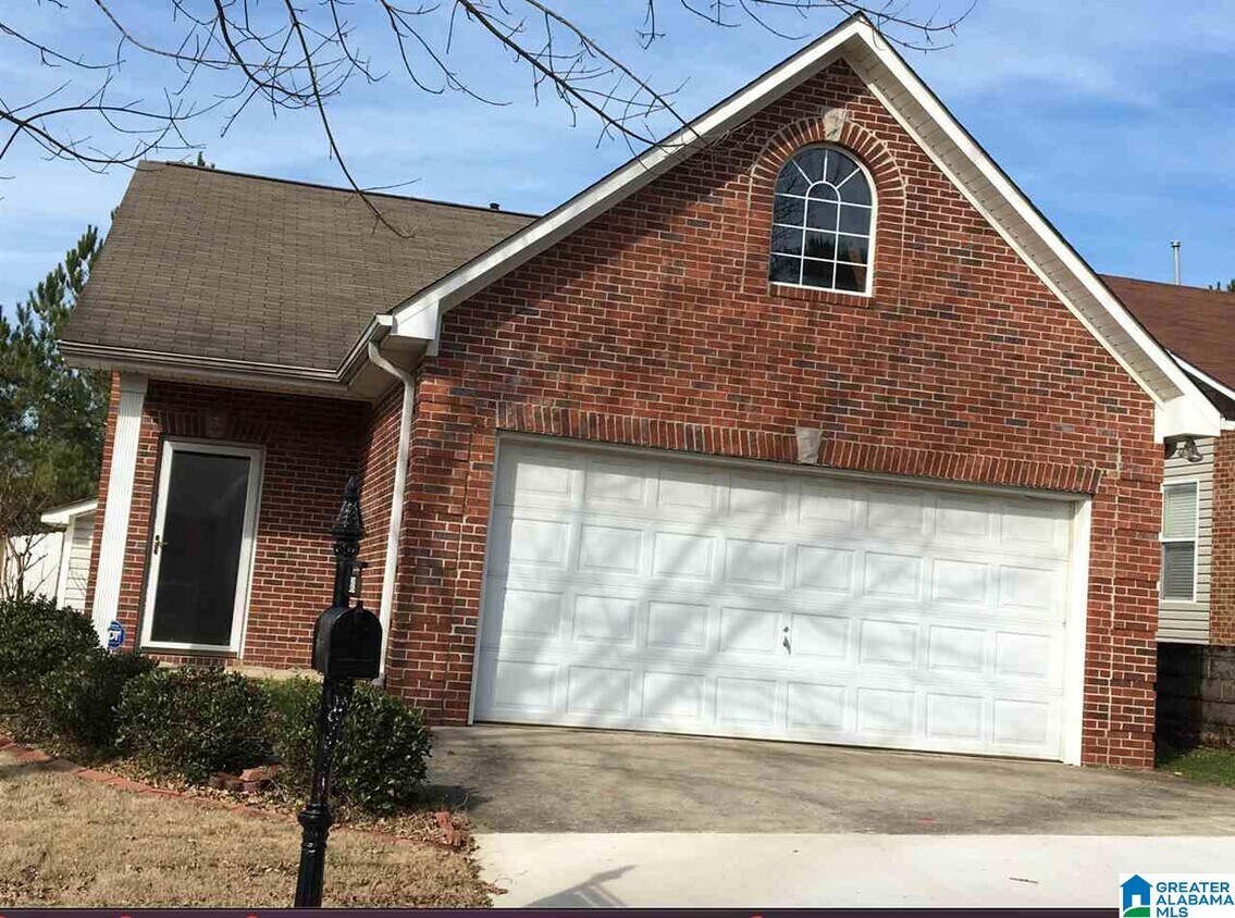 5447 Cottage Ln, Hoover, AL 35226 House Rental in Hoover, AL