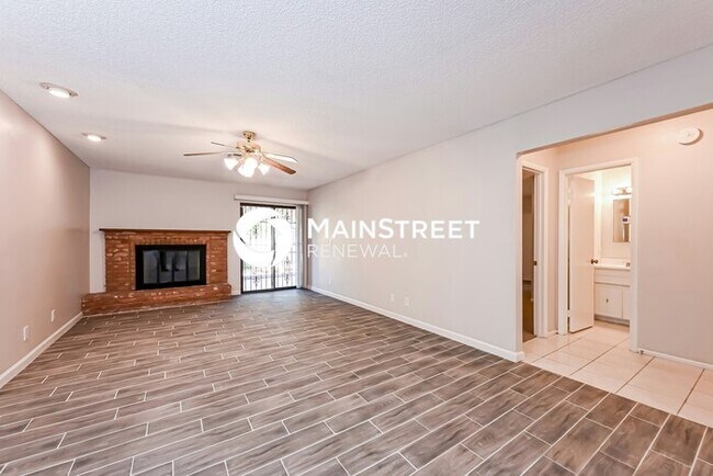 Foto del edificio - 3 Bedroom Pet-Friendly Home in LAS VEGAS, ...