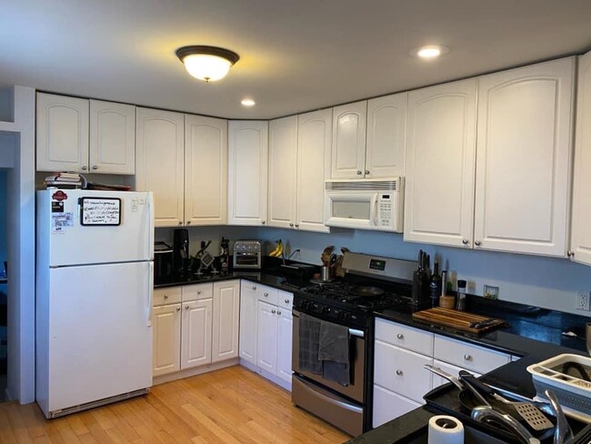 Kitchen - 65 E Randall St