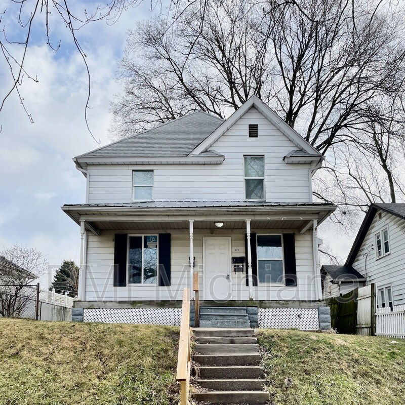 1020 Emerson Ave, South Bend, IN 46615 Condo for Rent in South Bend