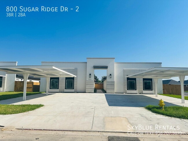 Building Photo - 800 Ridge Dr