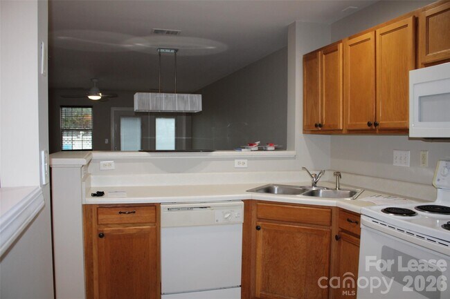 Building Photo - 10147 Reindeer Way Ln