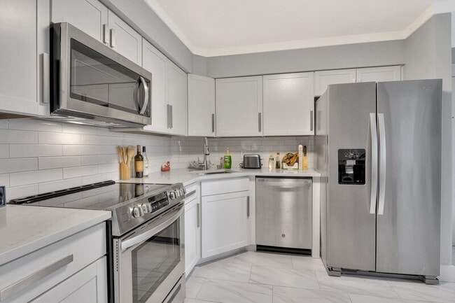 Foto del edificio - 8687 River Homes Lane