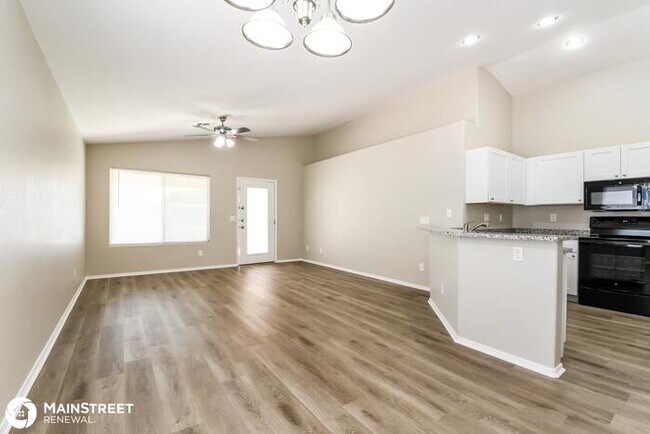 Building Photo - 20311 N 81st Dr, Peoria, AZ 85382