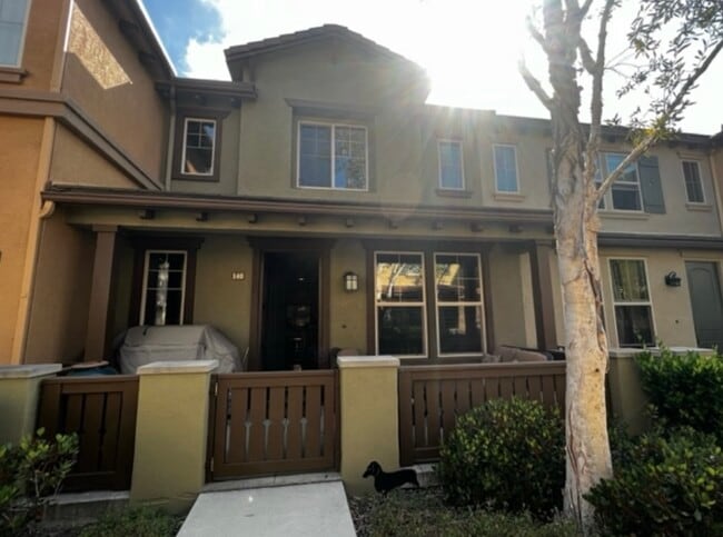 Building Photo - 10653 Golden Willow