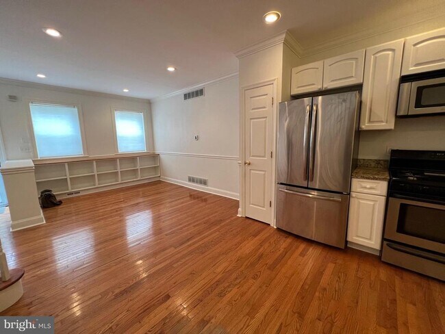 Foto del edificio - 1007 S Chadwick St