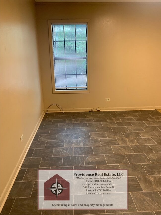Building Photo - 1201 Gains Ave