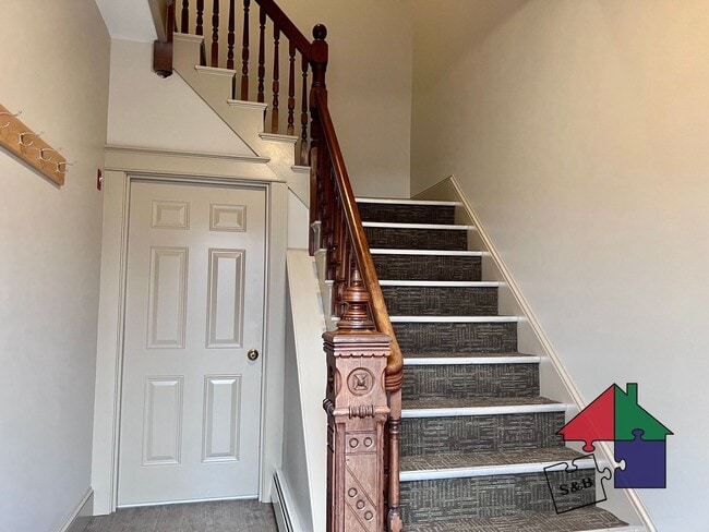 Photo - 14 Ayers St Apartment