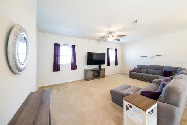 Foto del edificio - 980 Lakefront Village Dr