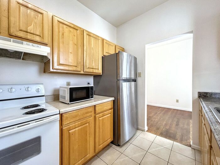 Foto principal - 902 W Craig Pl