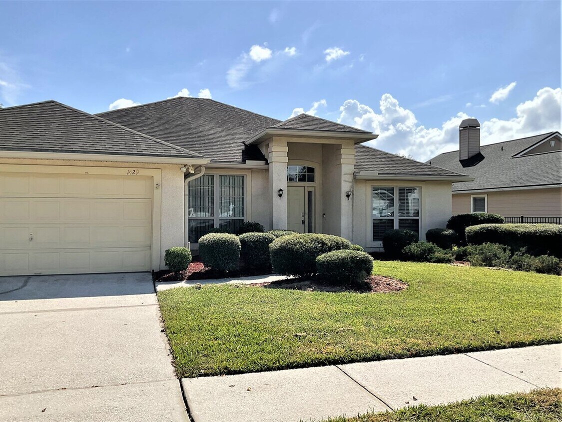 1429 Creeks Edge Ct House Rental in Fleming Island, FL