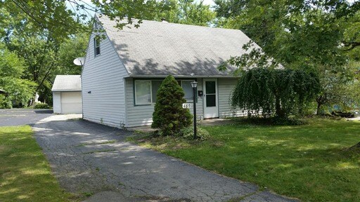 Primary Photo - 489 S Edgehill Ave