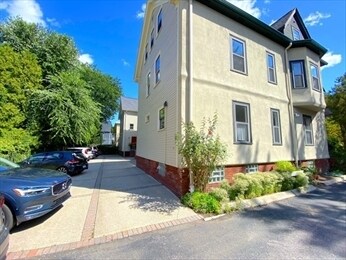 Building Photo - 41 Langdon St