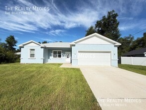 Building Photo - 10 Locust Run Cir