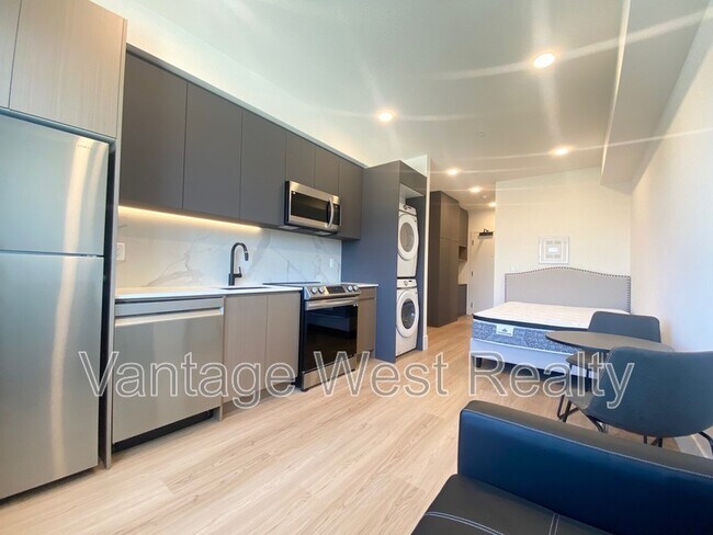 Photo du bâtiment - 720-720 K. L. O. Rd