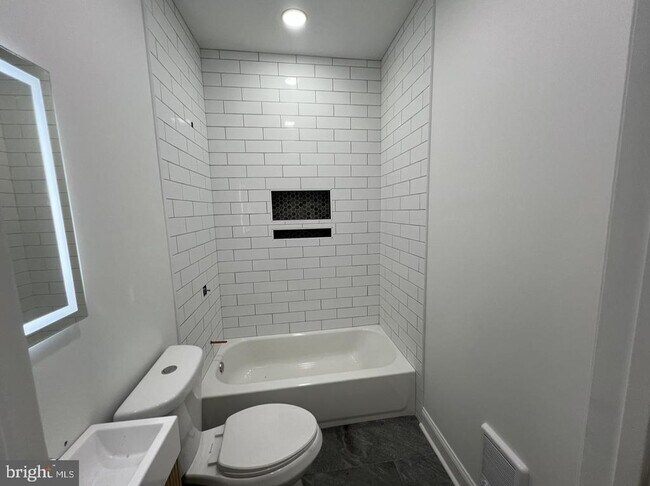 Foto del edificio - 2115 E Chelten Ave