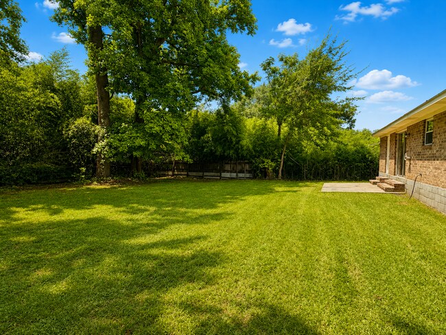 Building Photo - 3 Bedroom Ranch in West Augusta 30907 ZIPCODE