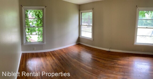 Building Photo - 3 br, 2 bath House - 106 Cedar