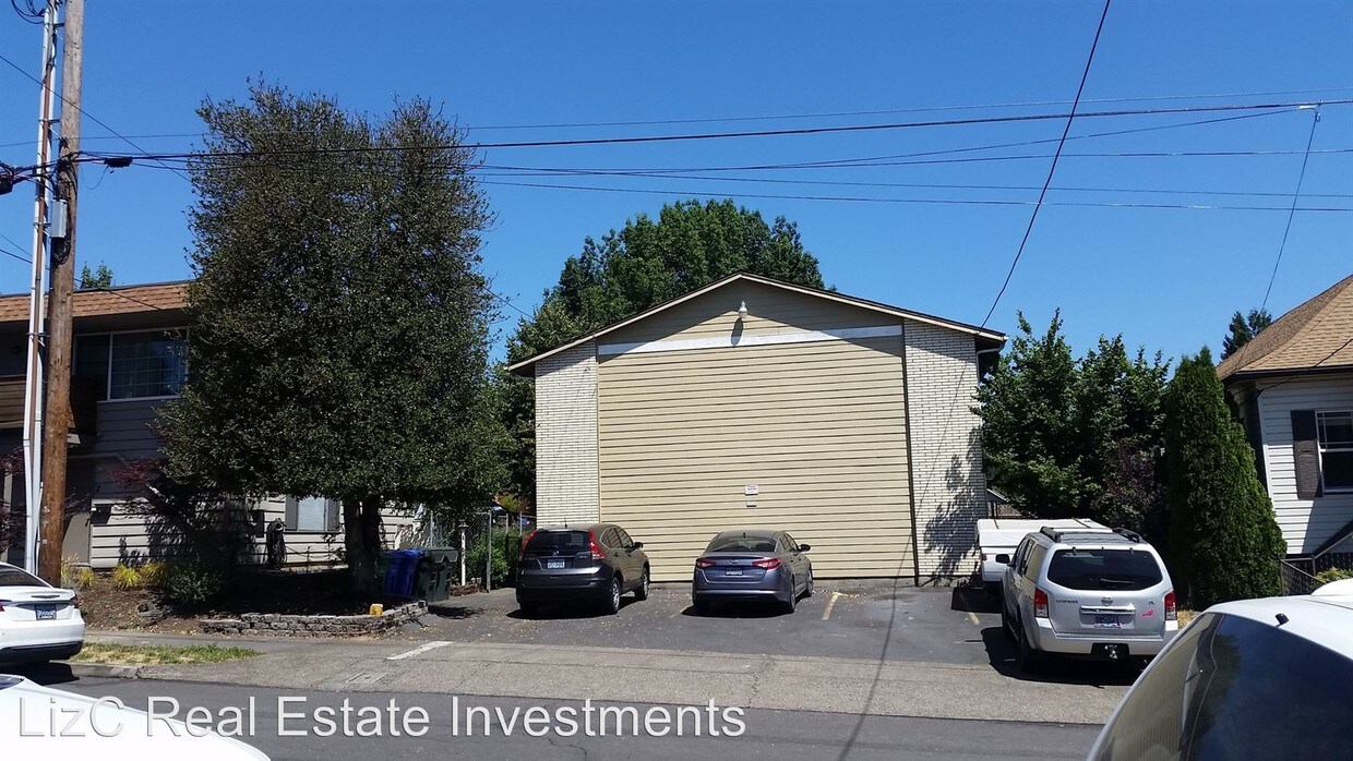 Foto principal - 1725 SE Linn St