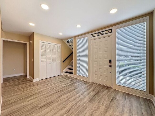 Building Photo - Exquisite Lake County Home with Lake Harris Views