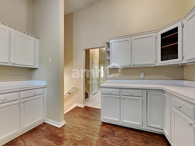 Foto del edificio - 4845 Chasestone Ct