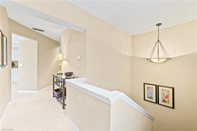 Building Photo - 581 Serendipity Dr