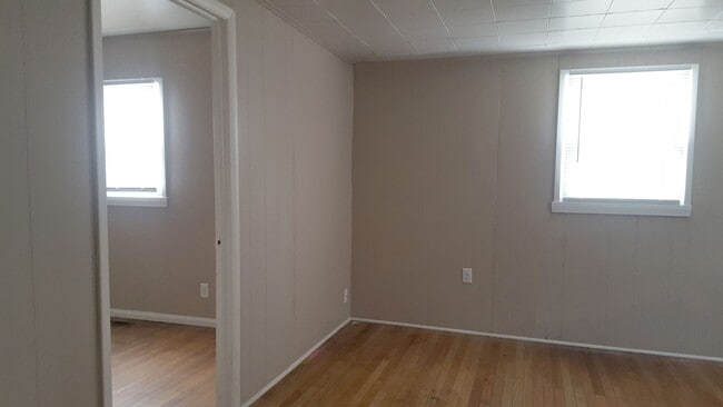 Foto del edificio - Single-story 3 bed 2 bath home for rent!