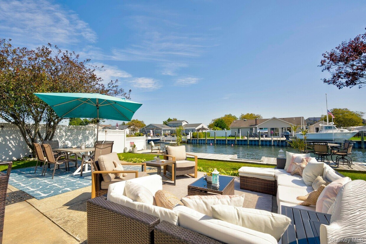 Foto principal - 435 East Dr