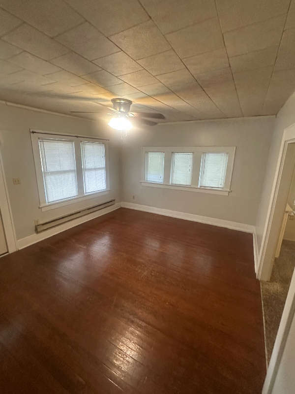 Primary Photo - 414 W 3rd St