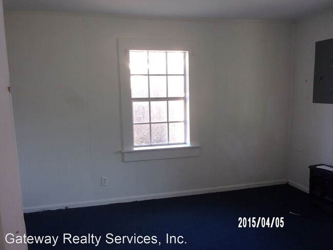 Building Photo - 3 br, 1 bath House - 917 Howe St