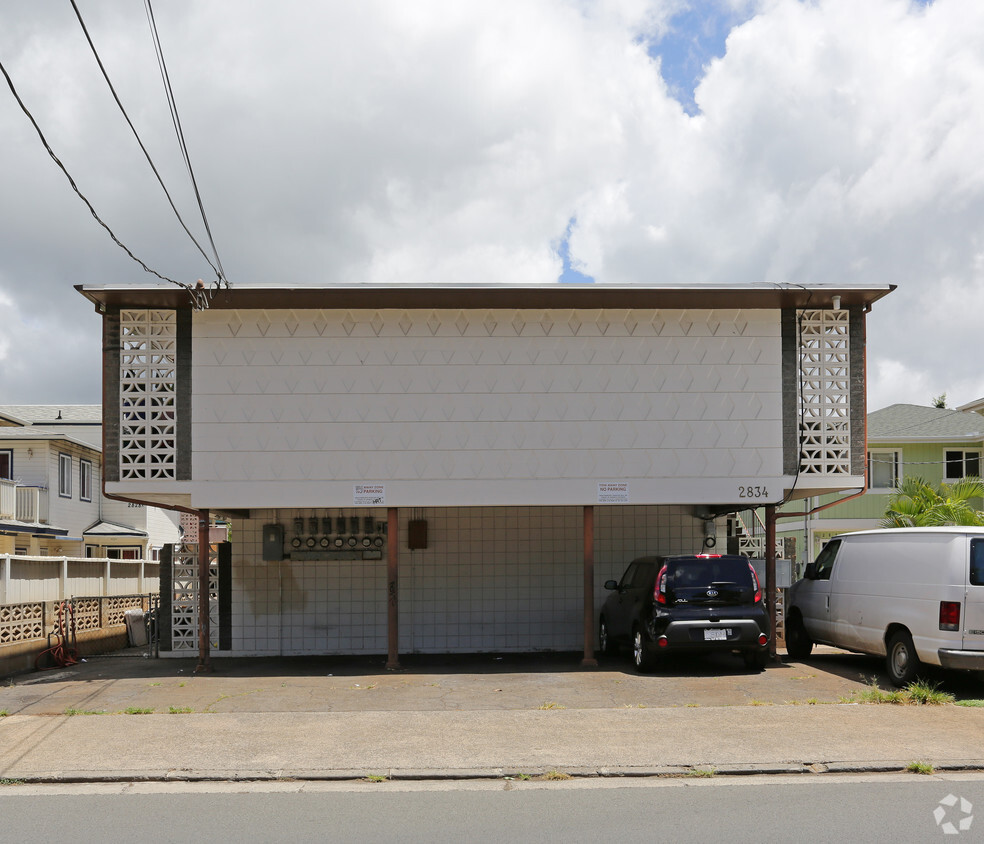 Building Photo - 2834 Kaimuki Ave