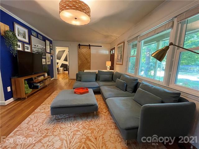 Foto del edificio - 5417 Milford Rd