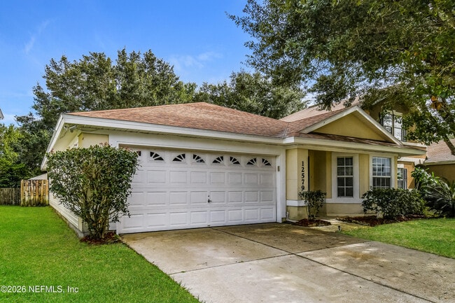 Building Photo - 12579 Woodfield Cir W