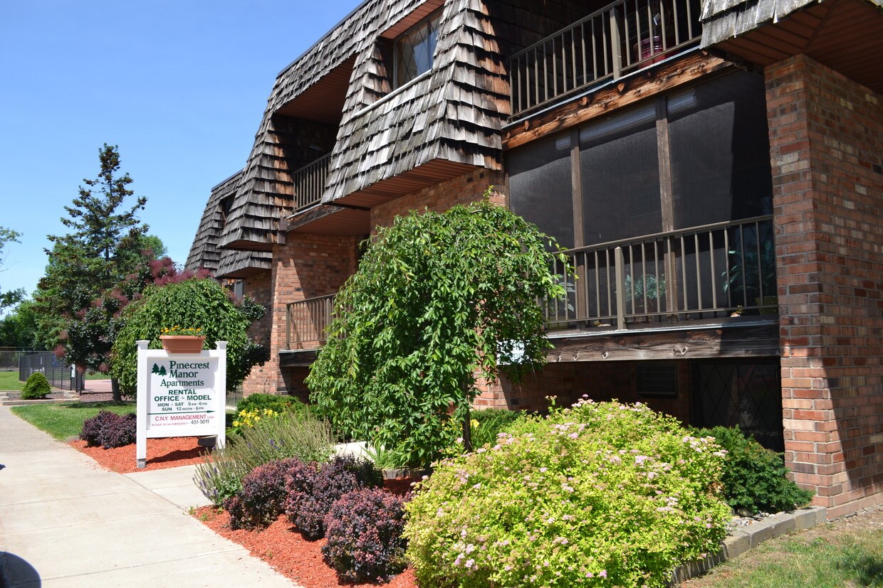 Pinecrest Manor Apartments Alquileres en Liverpool, NY