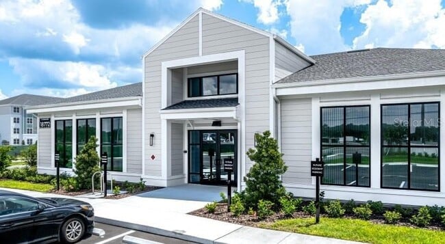 Foto del edificio - 18772 Grand Live Oak Blvd