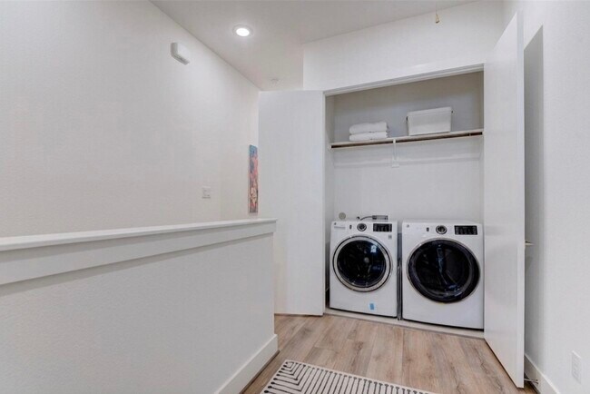 Foto del edificio - 3517 McIlhenny St