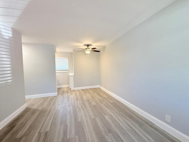 Foto del edificio - 1702 NE 9th St