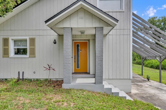 Building Photo - 1161 Dot Dr