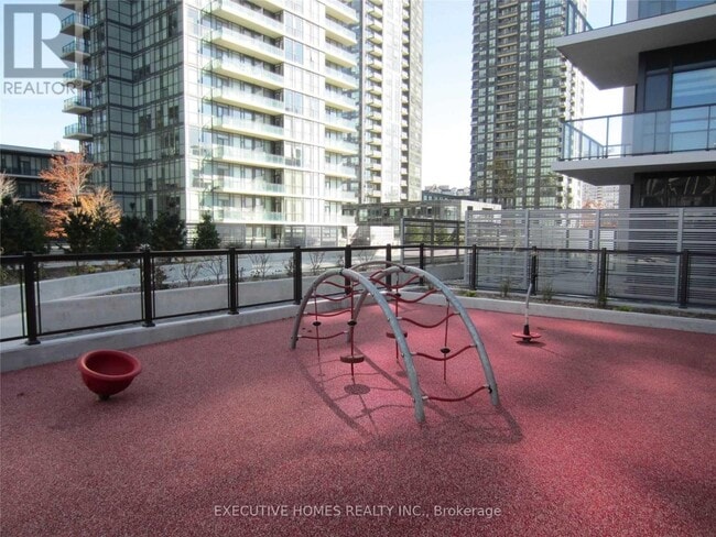 Building Photo - 4055 Parkside Village Dr