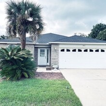 Building Photo - 931 Ibis Way