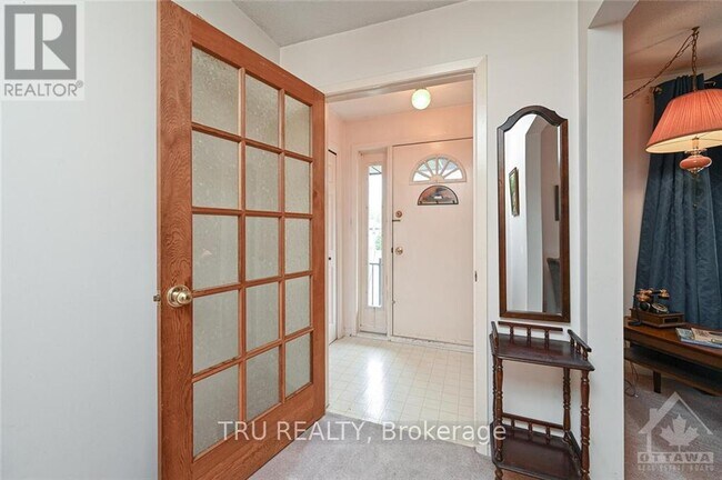 Photo du bâtiment - 5 Beverly St