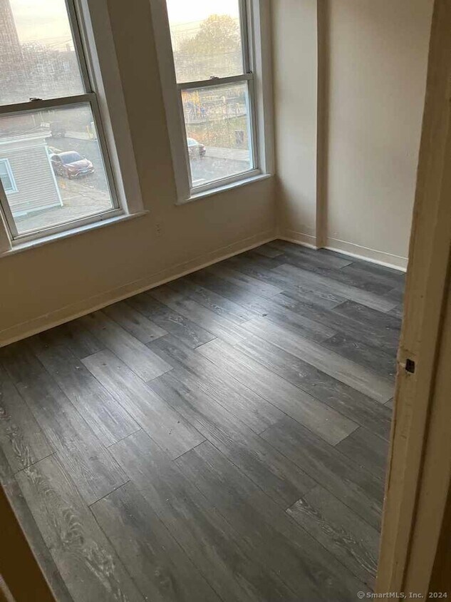 Foto principal - 800 Hallett St