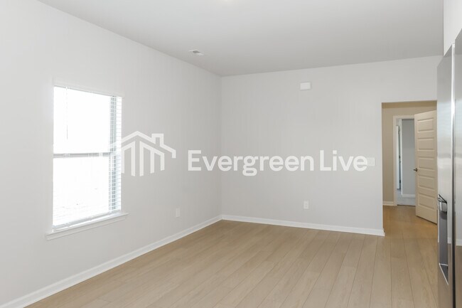 Building Photo - 115 Ashby Pond Dr