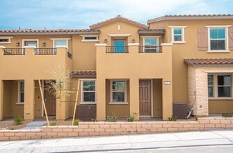Building Photo - 17 Alamere Falls Dr