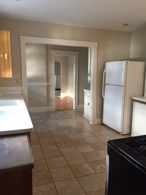 Kitchen - 397 Boylston St